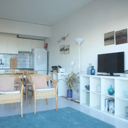 Superb View Over And The Ocean, With Wonderful Balcony Cascais