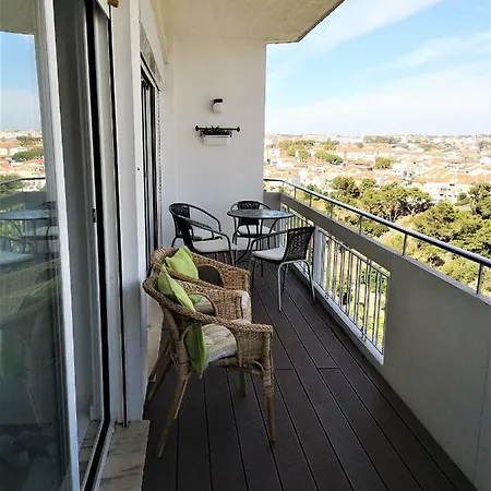 Apartment Superb View Over And The Ocean, With Wonderful Balcony *