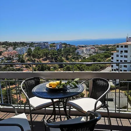 Superb View Over And The Ocean, With Wonderful Balcony Lejlighed *